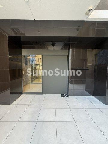 ＧＬＡＭ　ＳＴＥＬＬＡ松屋町のエントランス