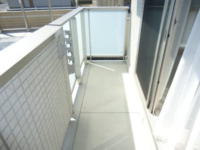 【バルコニー】 | ハピネス２ | 東向き