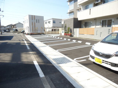 【駐車場】 | ハピネス２