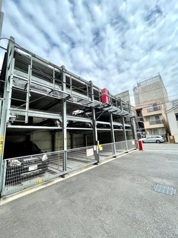 レジディア蒲田Ⅳの駐車場