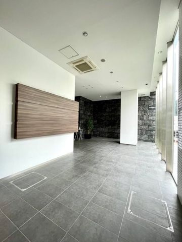 レジディア蒲田Ⅳのロビー