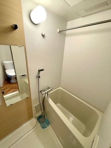 レジディア蒲田Ⅳの浴室