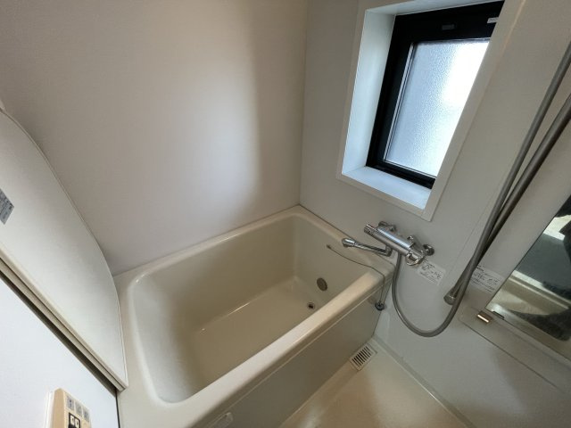 ハーモニーレジデンス池上の浴室|コンパクトで使いやすいお風呂です