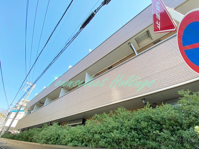 鎌倉市岩瀬１丁目のアパートの外観