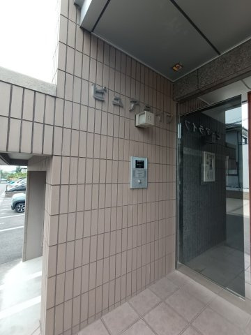 ピュアライフのエントランス