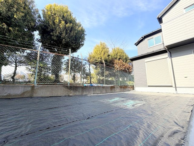 あきる野市小川東1丁目全1棟　新築戸建の庭