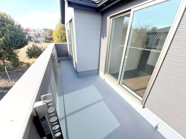 あきる野市小川東1丁目全1棟　新築戸建のバルコニー