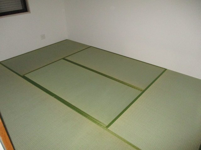 サンビレッジ中村　Ａ棟の和室