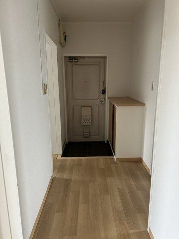 宮前平グリーンハイツの玄関