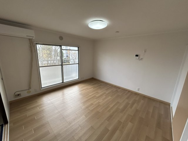 宮前平グリーンハイツの洋室