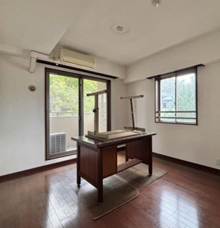  | 【パークサイドヒルズ猫洞】✨️仲介手数料無料✨️東山小学校・東星中学校