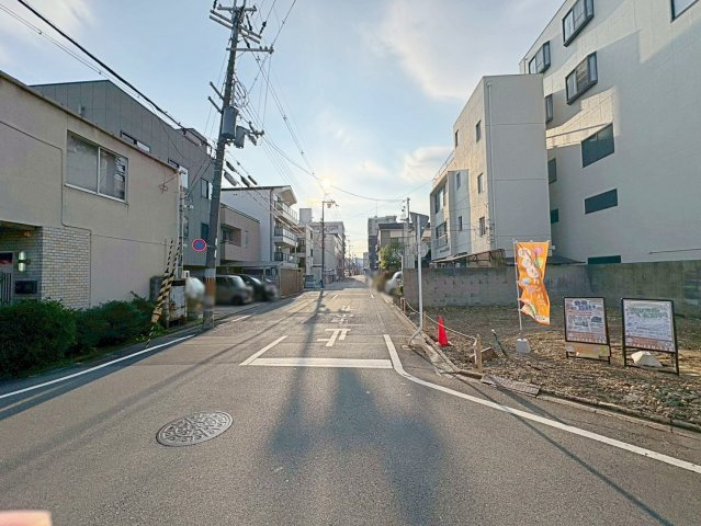 西京極東大丸町　建築条件無土地のその他|『前道８ｍ！』
ゆったりした前道で見通し良好！実際に現地の様子を見てみませんか？（R8.2撮影）