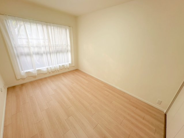 ロイヤル芦屋川の居間・リビング