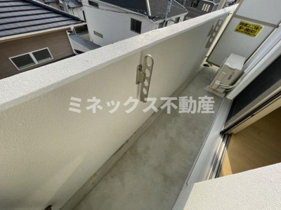 【玄関】 | エアフォルク恒久 | 同タイプのお部屋の写真。現況を優先します。