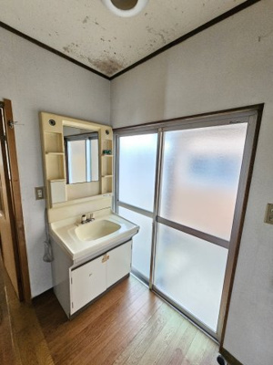 【独立洗面台】 | 鳥取市杉崎中古戸建て