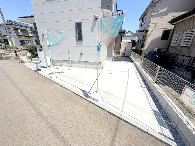 あきる野市上代継全1棟　新築戸建の駐車場