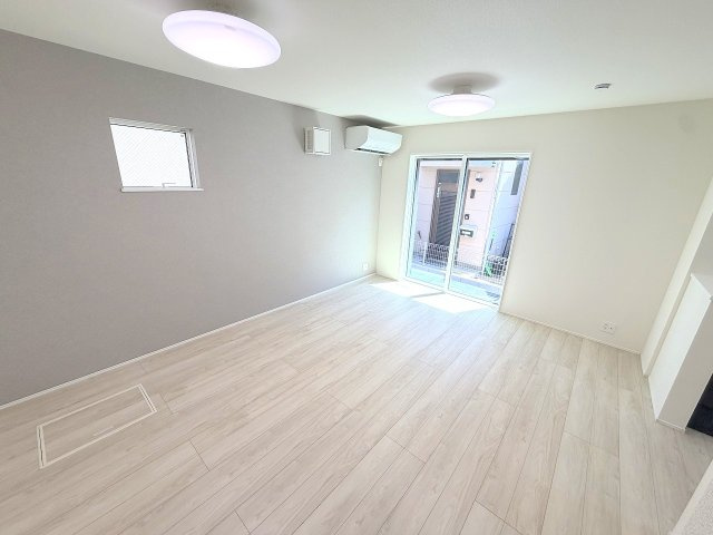 あきる野市上代継全1棟　新築戸建の居間・リビング