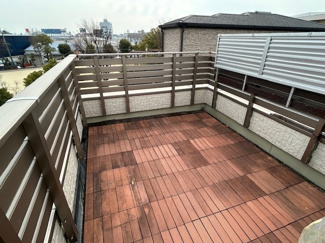 【バルコニー】 | 摂津市桜町2丁目　一戸建て