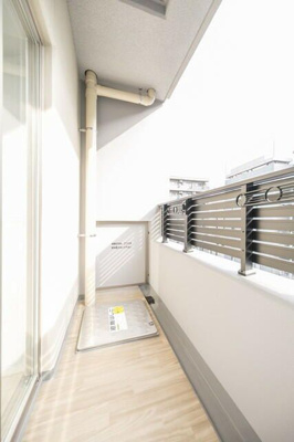 【バルコニー】 | ベルトロワ人形町【旧ベルファース人形町】