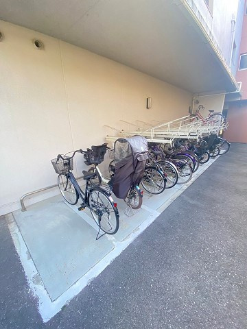 Xpavela甲東園(クラニア甲東園)の外観