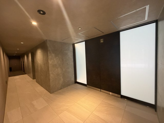 GENOVIA世田谷桜のロビー