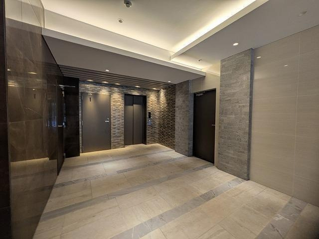 福岡市中央区港１丁目の賃貸マンションのエントランス|エントランス写真