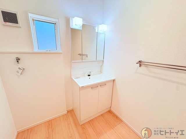 新築建売】筑後市大字常用の独立洗面台