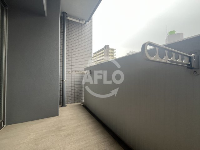 ストームのバルコニー|ストーム　バルコニー