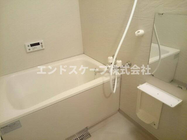 フラワープレイスの浴室|高崎、前橋のお部屋探しはエンドスケープまで！お客様の理想お聞かせ下さい♪