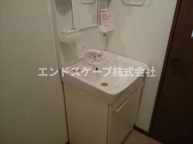 フラワープレイスの独立洗面台|高崎、前橋のお部屋探しはエンドスケープまで！お客様の理想お聞かせ下さい♪