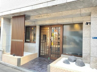 【エントランス】