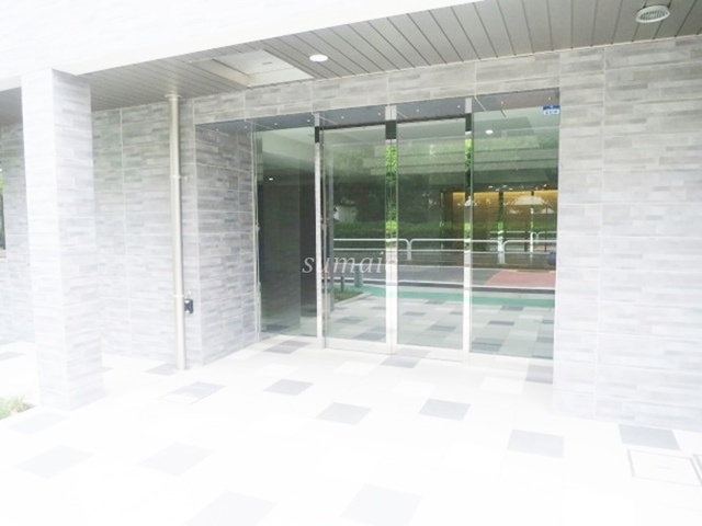 AZEST浮間舟渡のエントランス|エントランスです