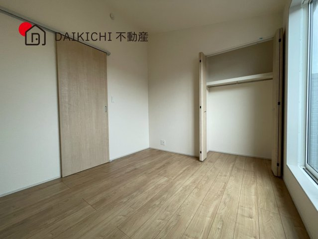 【洋室】 | 久喜市本町2丁目2期　新築戸建　全3棟　1号棟