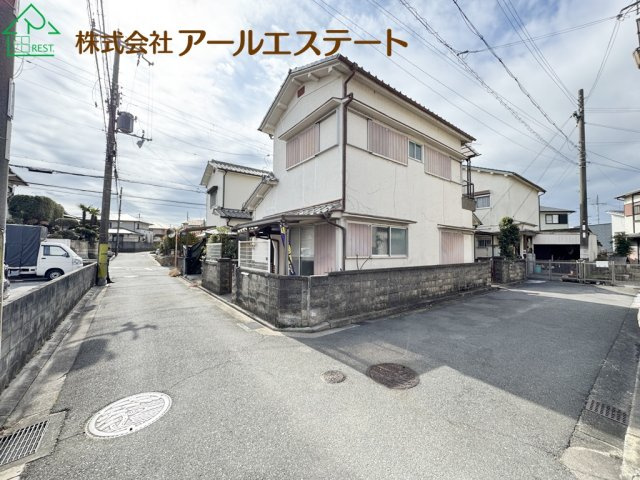 高砂市中島２丁目　山陽電鉄「伊保駅」徒歩17分の前面道路含む現地写真