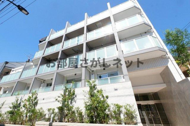 PREMIUM CUBE 新宿中井