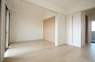 【居間・リビング】 | ラフィーネ井尻