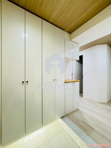 【玄関】 | 同マンション、別部屋参考写真