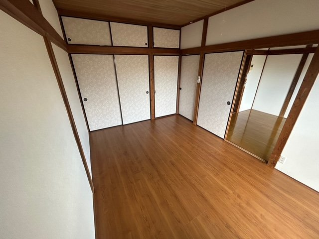 厚木市下荻野のアパートの収納