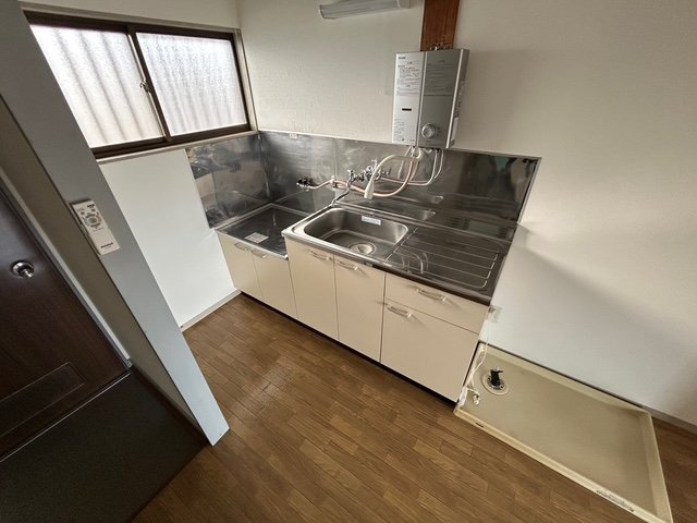 厚木市下荻野のアパートのキッチン
