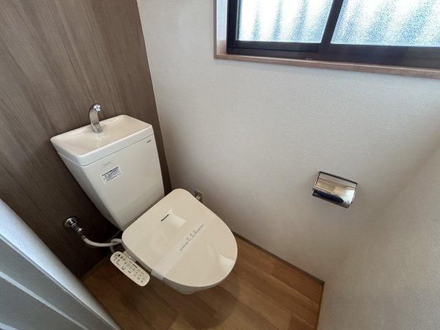 厚木市下荻野のアパートのトイレ|参考写真