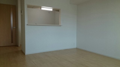 【居間・リビング】 | 穴師台ハイツ