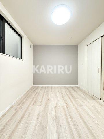 クルーズ生野西の寝室