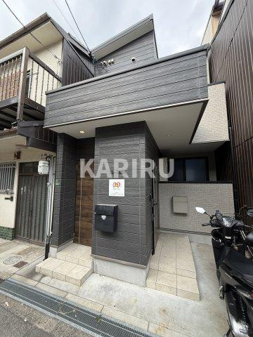 クルーズ生野西のエントランス