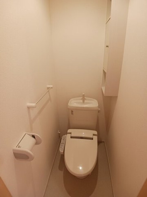 【トイレ】 | グランドソレイユ | シンプルで使いやすいトイレです