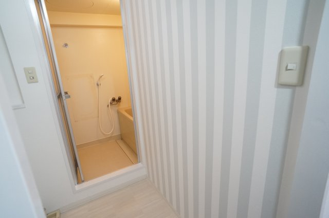 ソセイ末広の内装