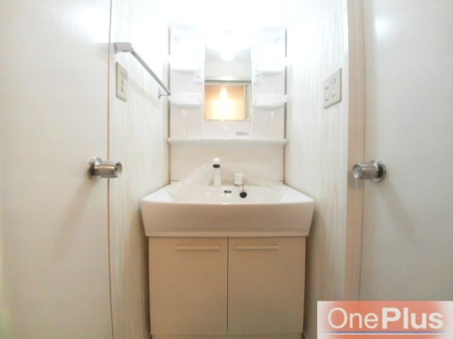 コスモ深江北町の洗面所|洗面所です