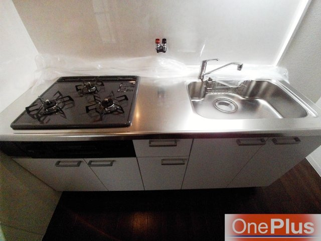 コスモ深江北町のキッチン|コンパクトなキッチンで掃除もラクラク