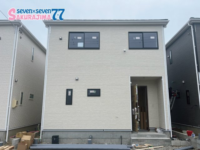 鈴鹿市桜島町7丁目《4号棟》の画像