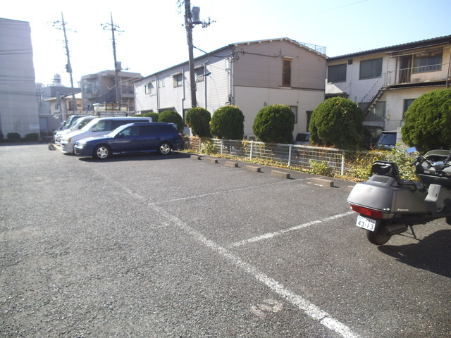 ライブ赤羽の駐車場|駐車場あります☆