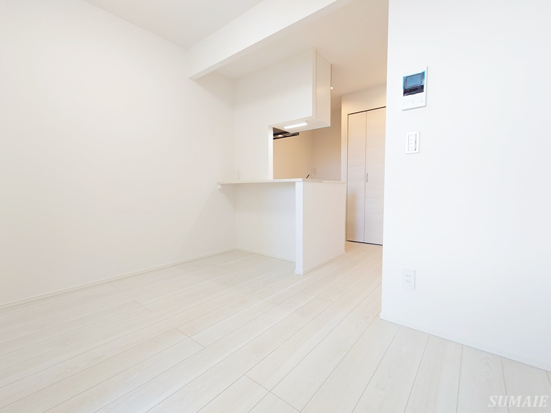 MIREA浮間舟渡の居間・リビング|ダイニングキッチンです☆